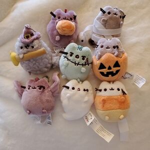 COMPLETE pusheen series 4.  Pusheen Blind Box Series 4 Halloween series